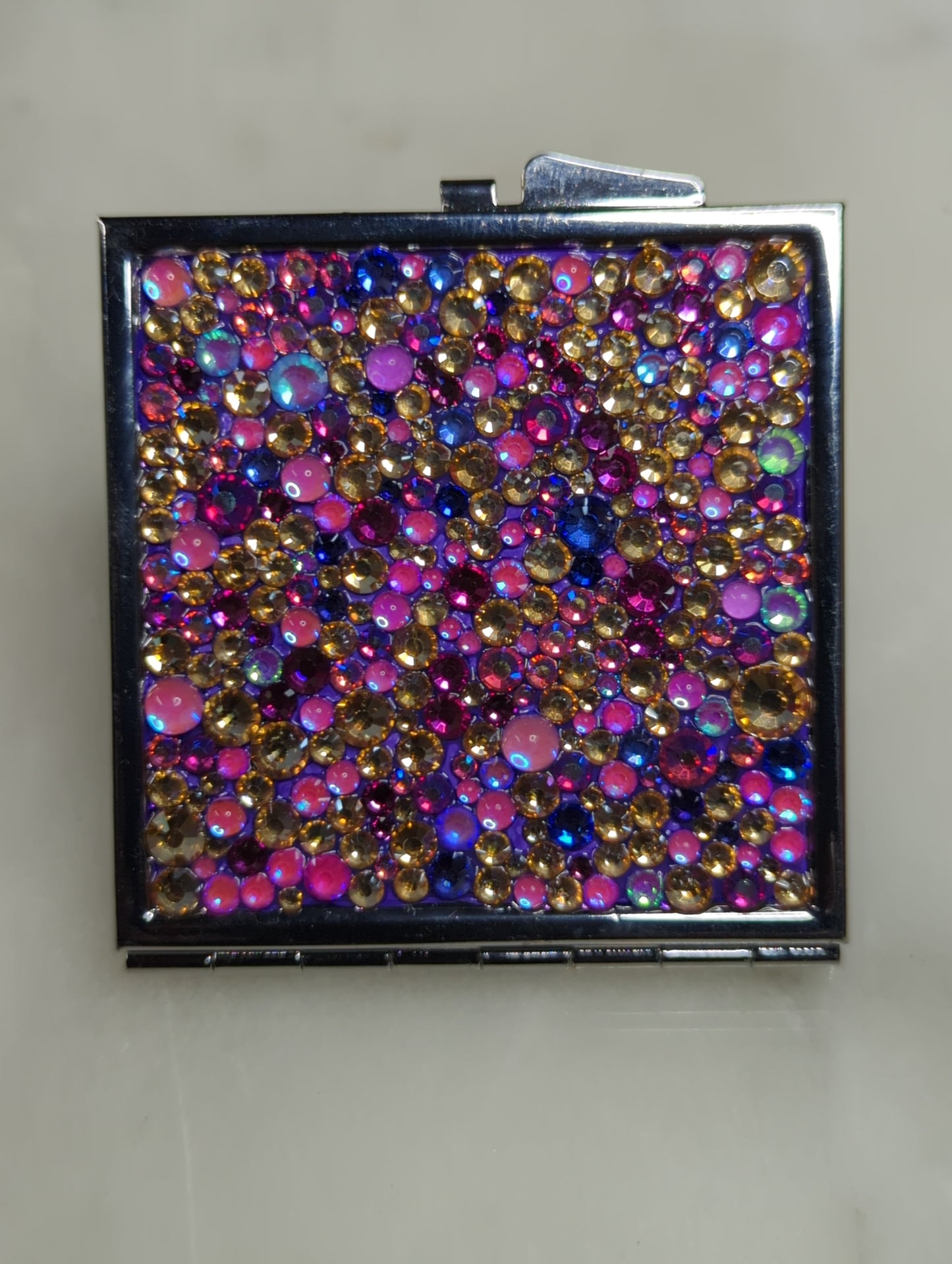 Glam Compact Mirror